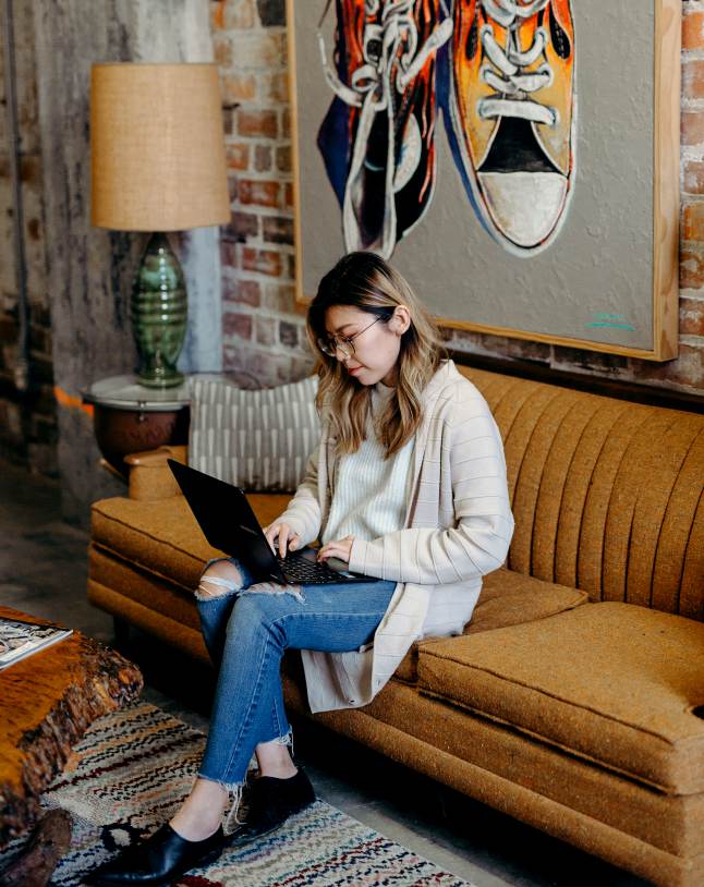 brooke-cagle-phone-interview-virtual-asian-woman