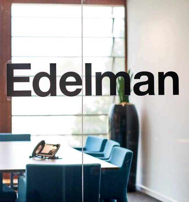 edelman-pr-public-relations-professional-resume-office