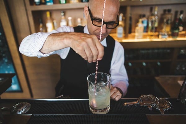 gin-blossom-oval-room-dc-bartender-timothy-padgett