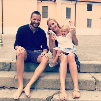 Poppy-Harlow-cnn-family-child-husband-daughter-married-journalist-networth-age