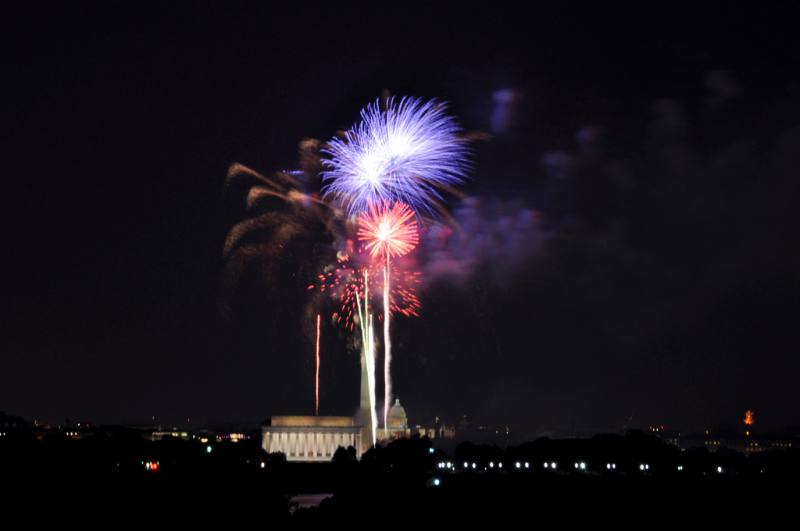 washington-dc-new-years-eve-fireworks-things-to-do-dc
