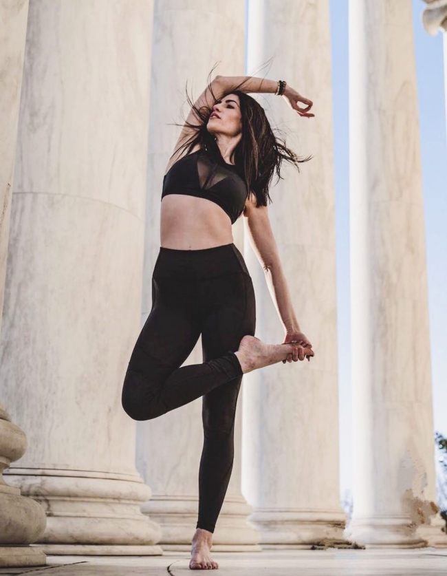 yoga-saved-my-life-woman-lincoln-memorial